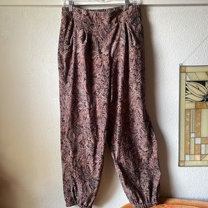 Vintage high waist paisley print jogger trousers with pockets